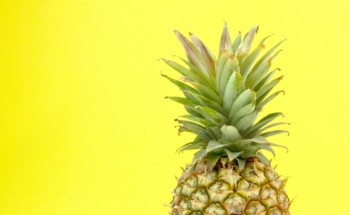 Não, o sumo de ananás não tem efeito detox, não emagrece nem alivia dores nas articulações