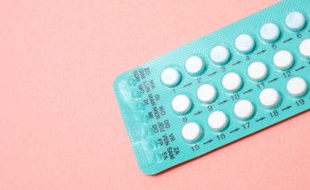 Juntar ciclos menstruais através do uso contínuo da pílula não é prejudicial, mas deve parar de vez em quando