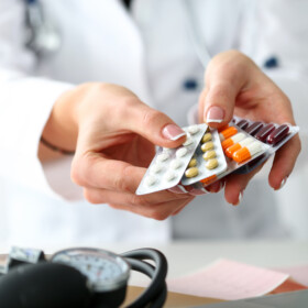 Grávidas podem tomar anti-histamínicos? 5 mitos e verdades sobre estes medicamentos