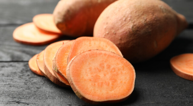Batata-doce é um “medicamento mil vezes melhor” do que o omeprazol?