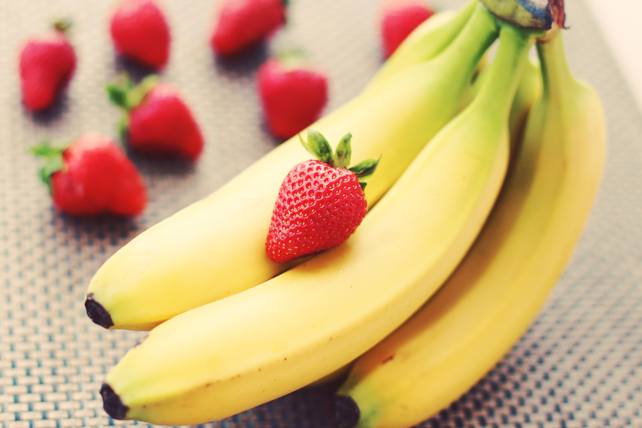 morangos e bananas combinações de fruta digestão
